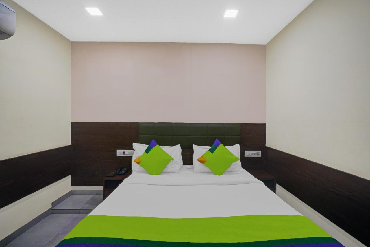 Greenotel Rooms Hazira, Surat Dış mekan fotoğraf