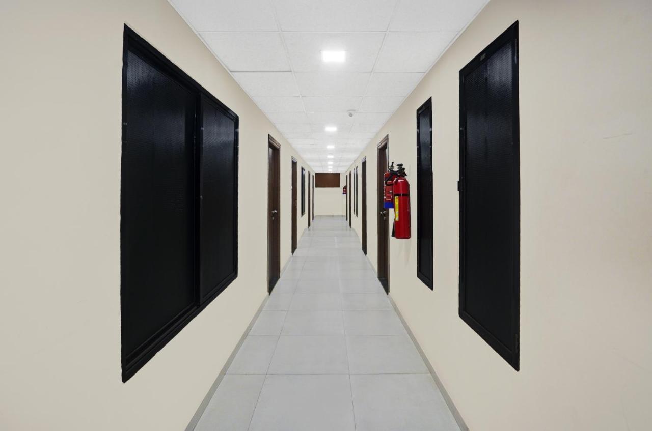 Greenotel Rooms Hazira, Surat Dış mekan fotoğraf