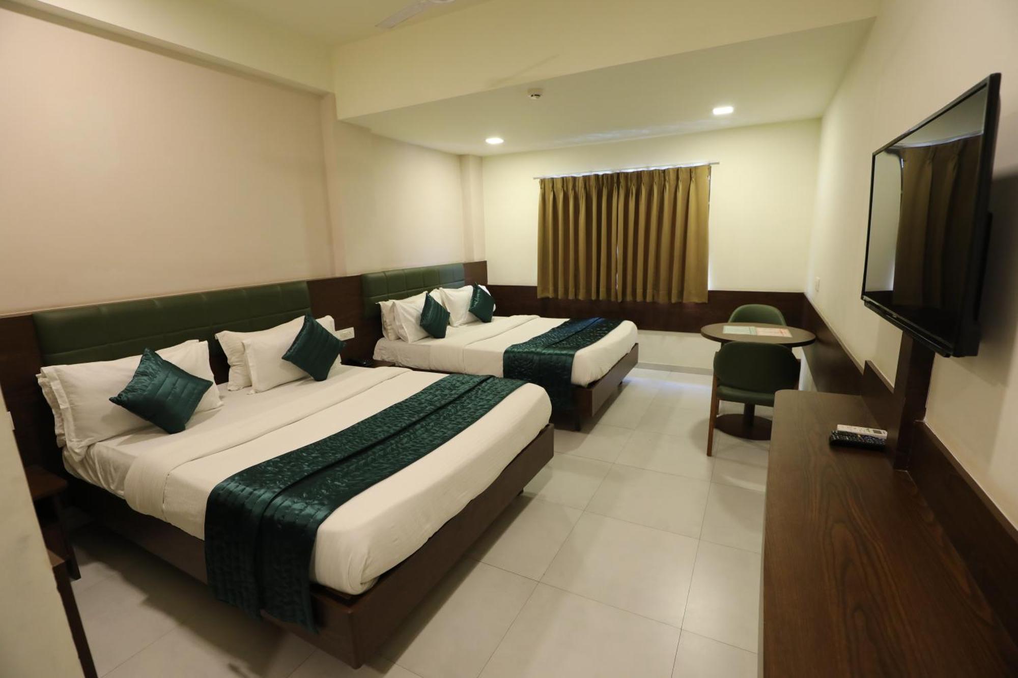 Greenotel Rooms Hazira, Surat Dış mekan fotoğraf