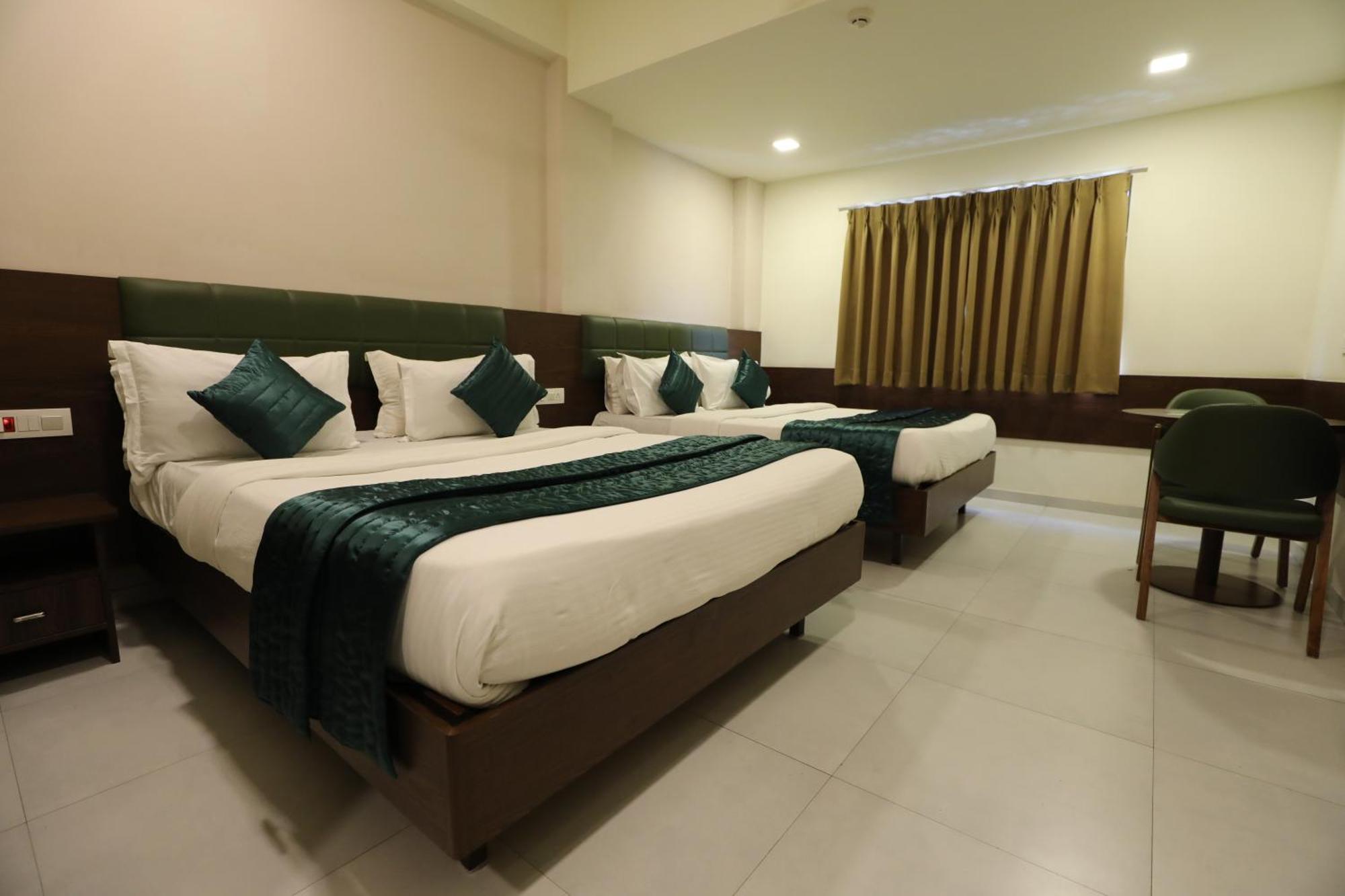 Greenotel Rooms Hazira, Surat Dış mekan fotoğraf