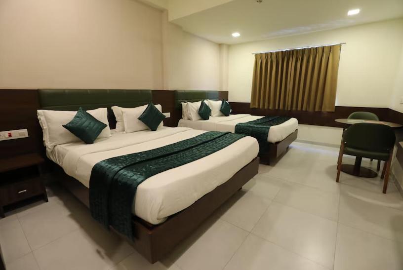 Greenotel Rooms Hazira, Surat Dış mekan fotoğraf